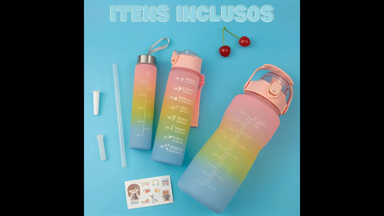 Fotografia do kit com 3 garrafas de água motivacionais em gradiente de cores com marcadores de consumo, canudo e adesivos 3D.
