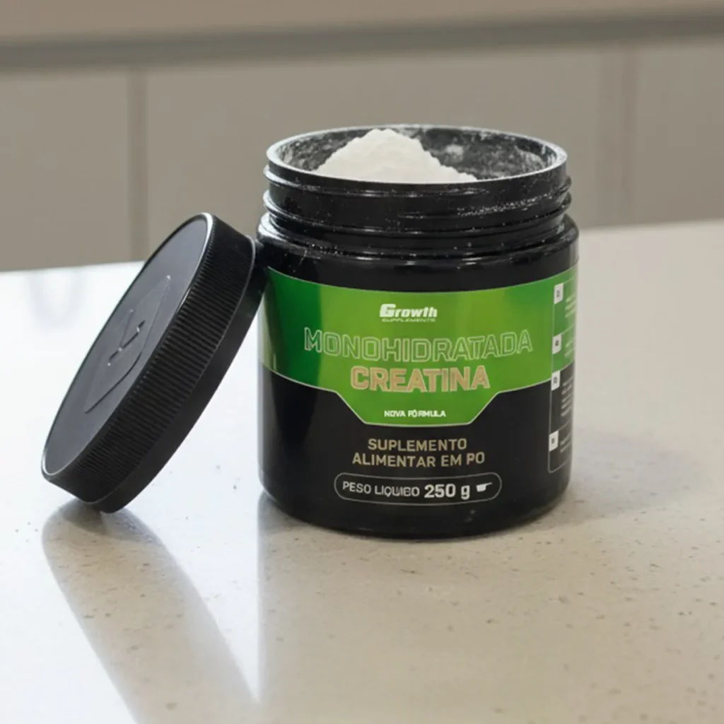Creatina Monohidratada Sem Sabor: Como Funciona e Por Que É o Suplemento Mais Estudado Pote aberto de creatina em pó sem sabor mostrando a textura fina do suplemento